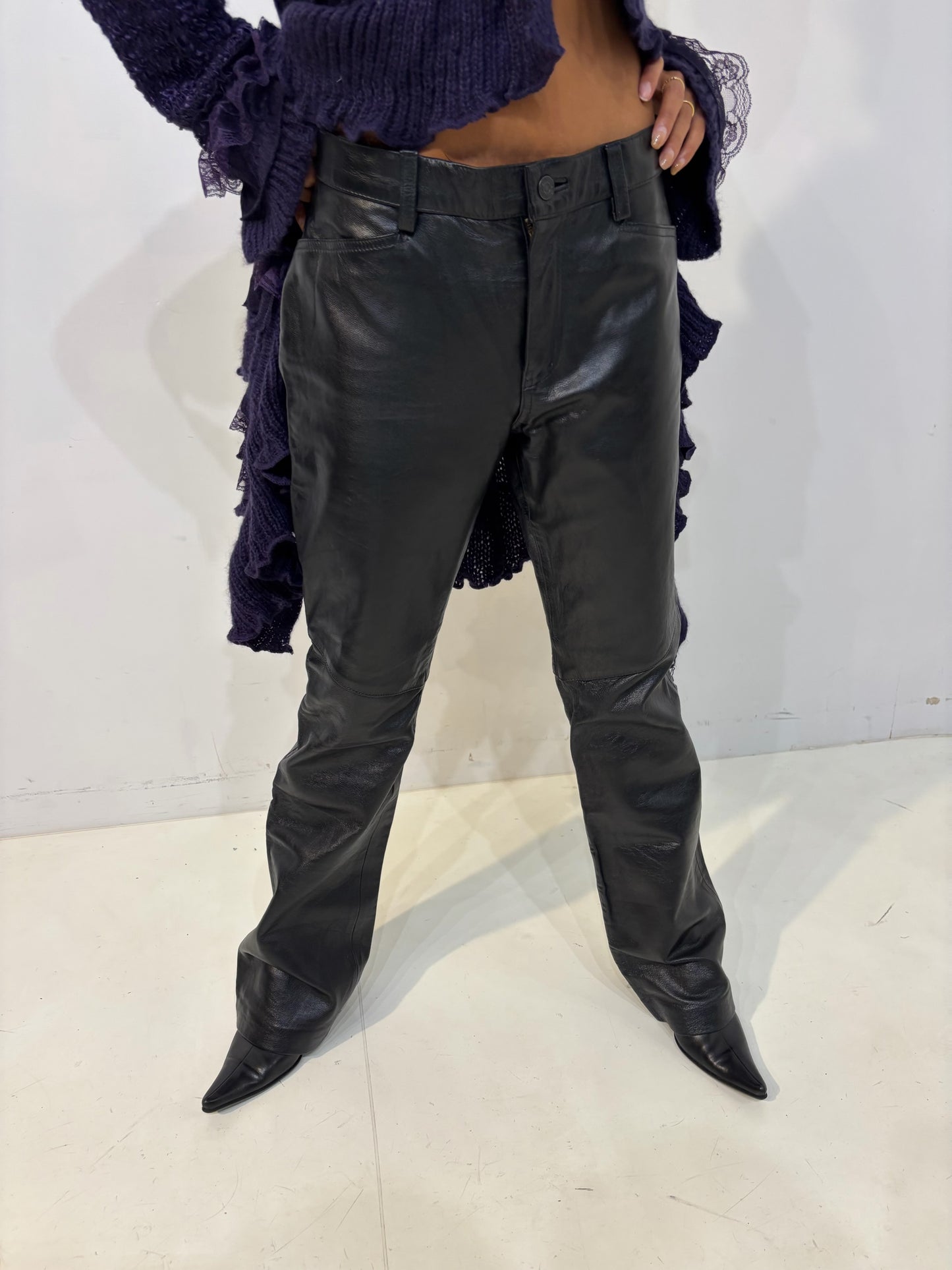 midd waisted leather pants