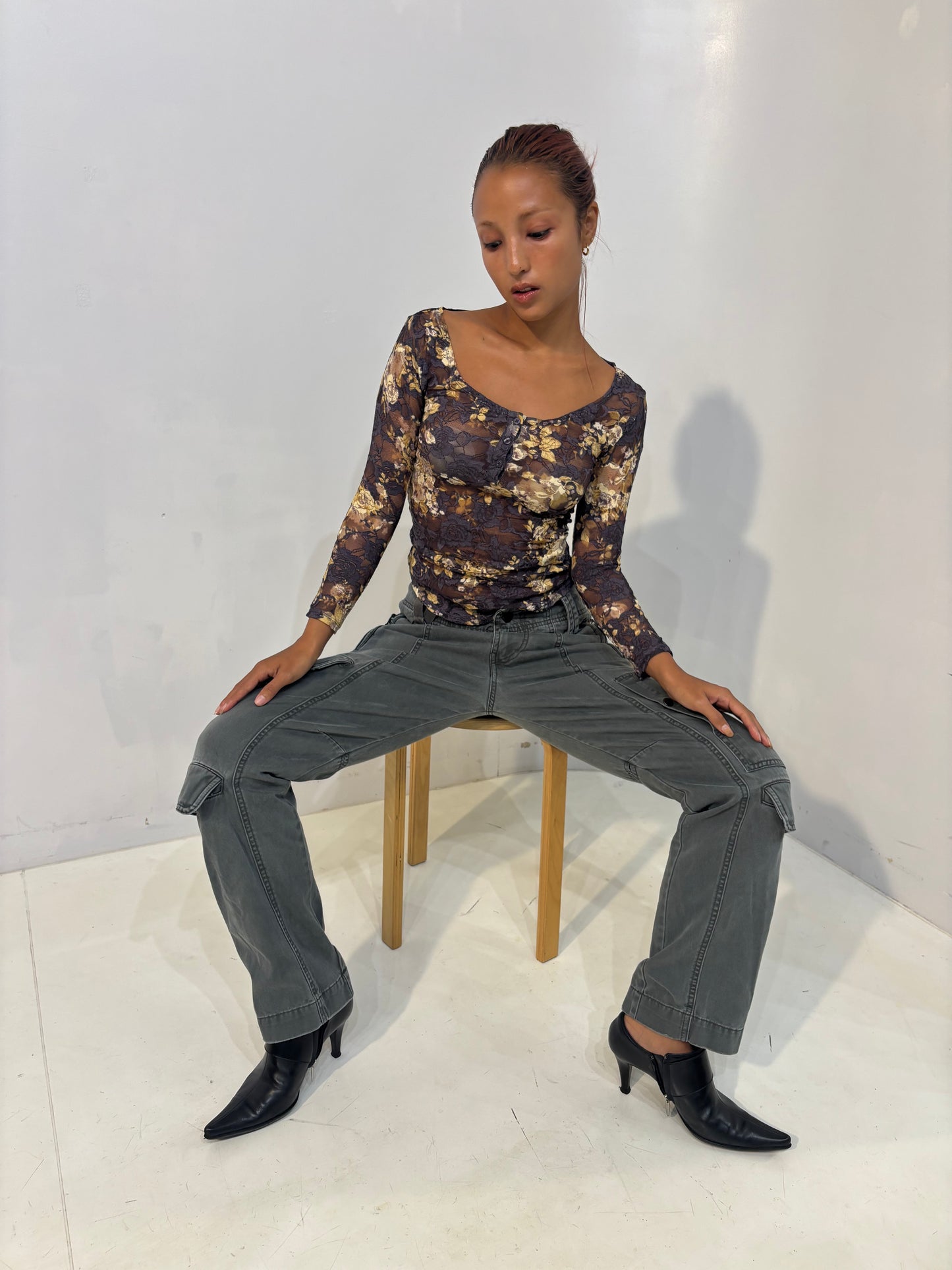 khaki cargo pants