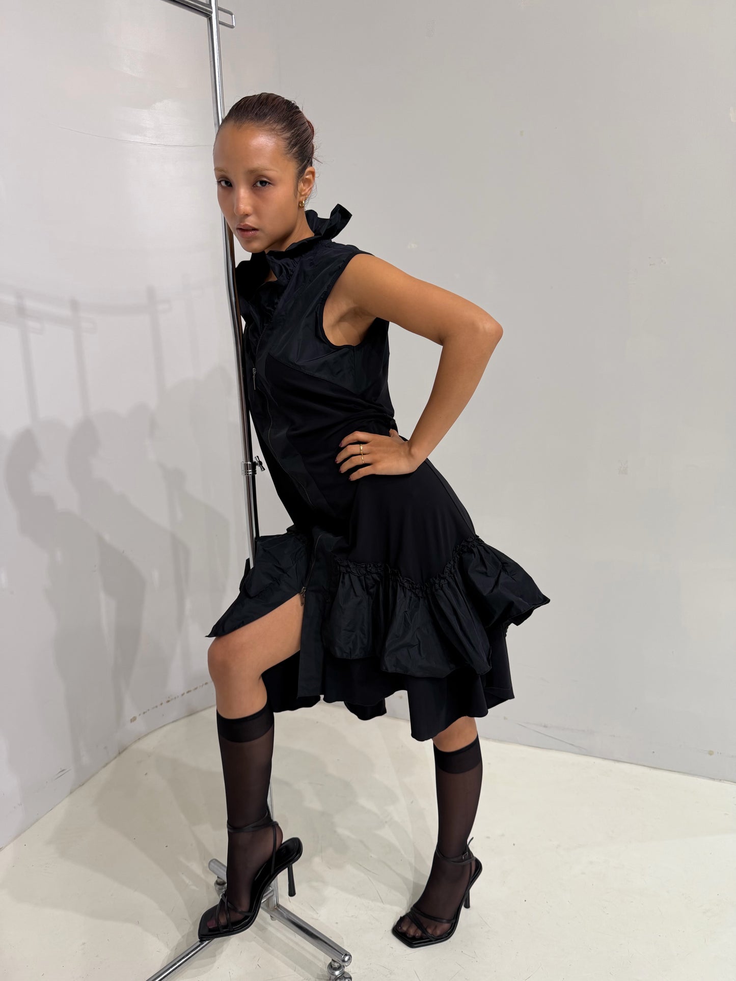 black  frilled sleeveless log top