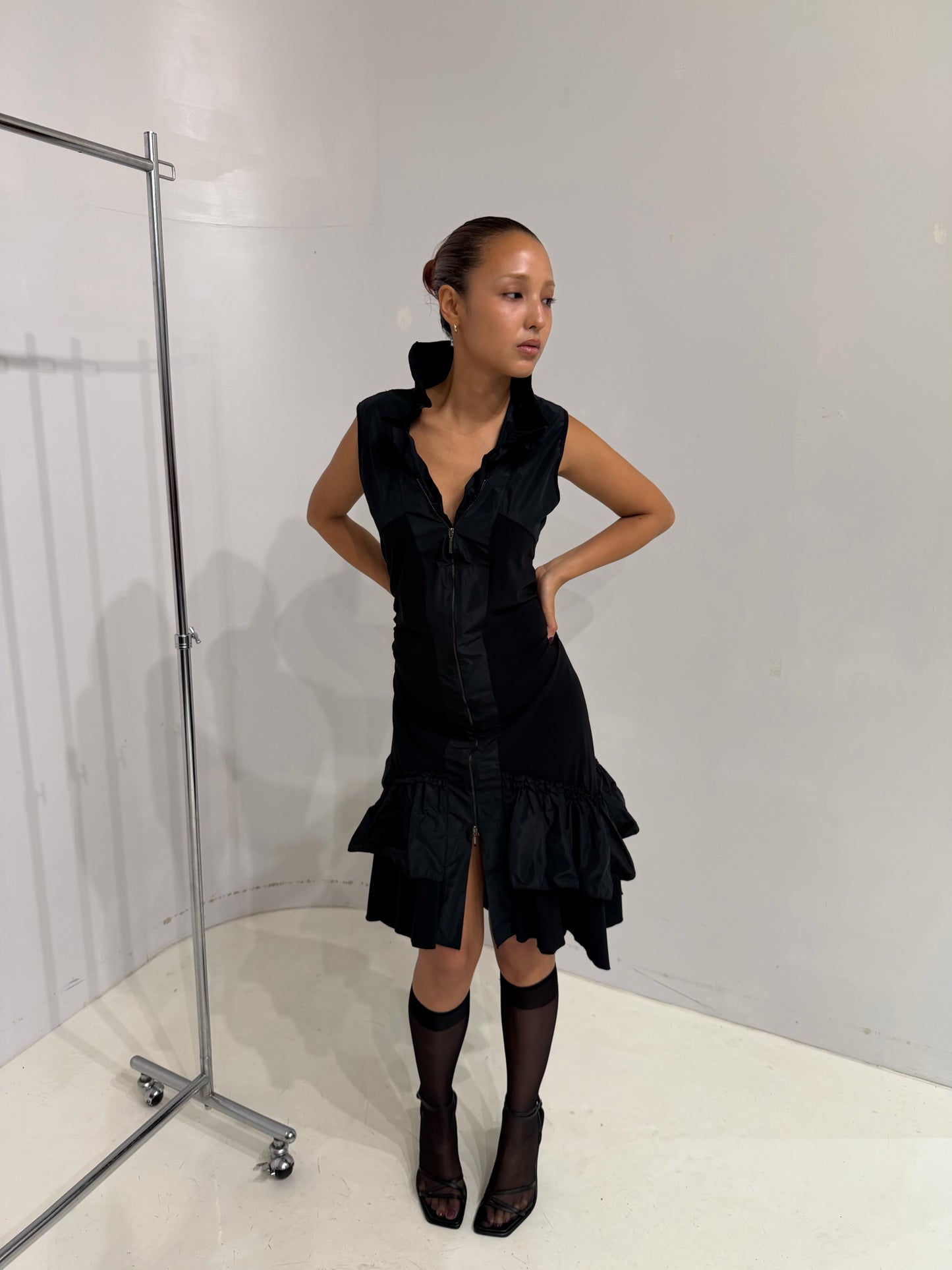 black  frilled sleeveless log top