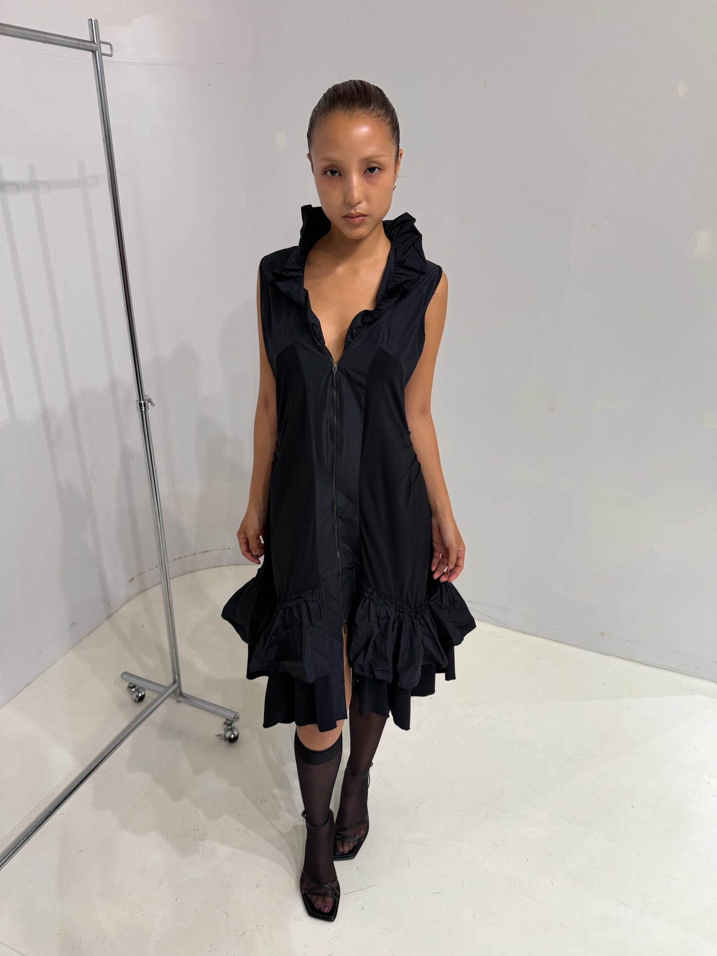 black  frilled sleeveless log top