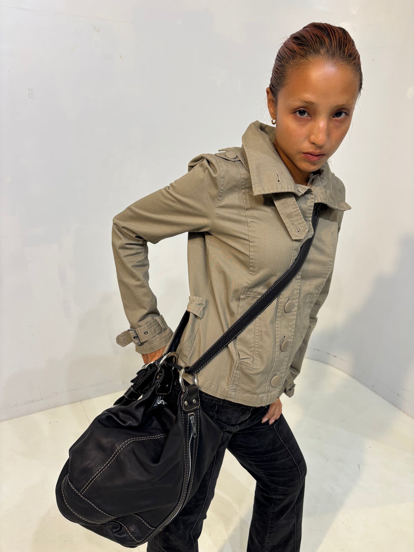 leather stitch shoulder bag