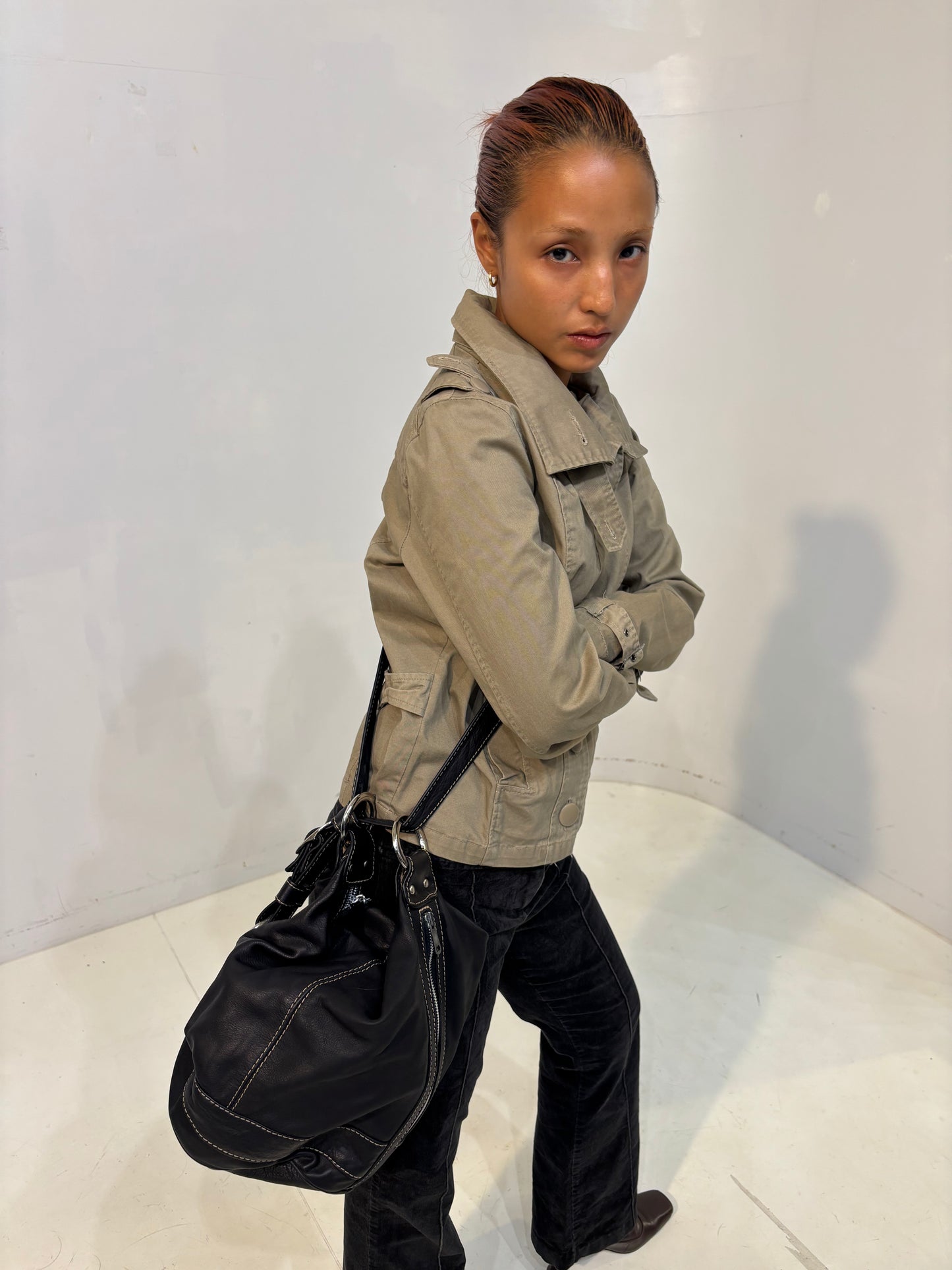 leather stitch shoulder bag