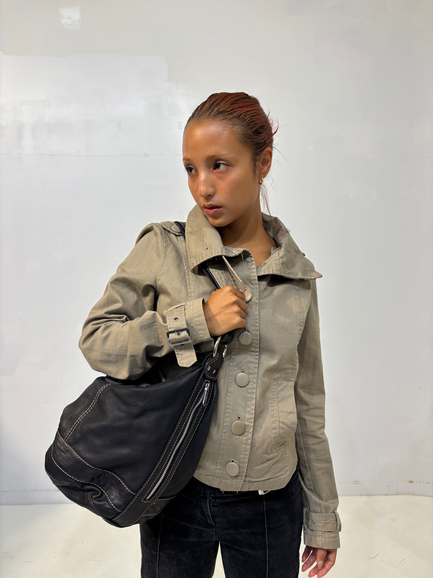 leather stitch shoulder bag