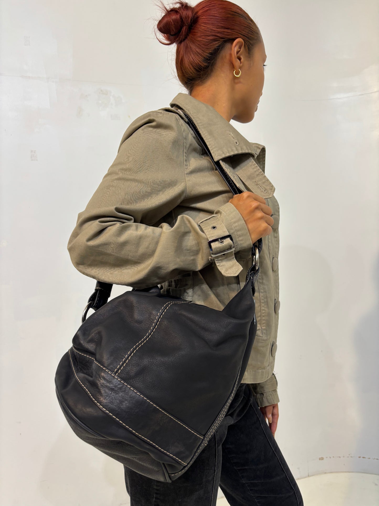 leather stitch shoulder bag