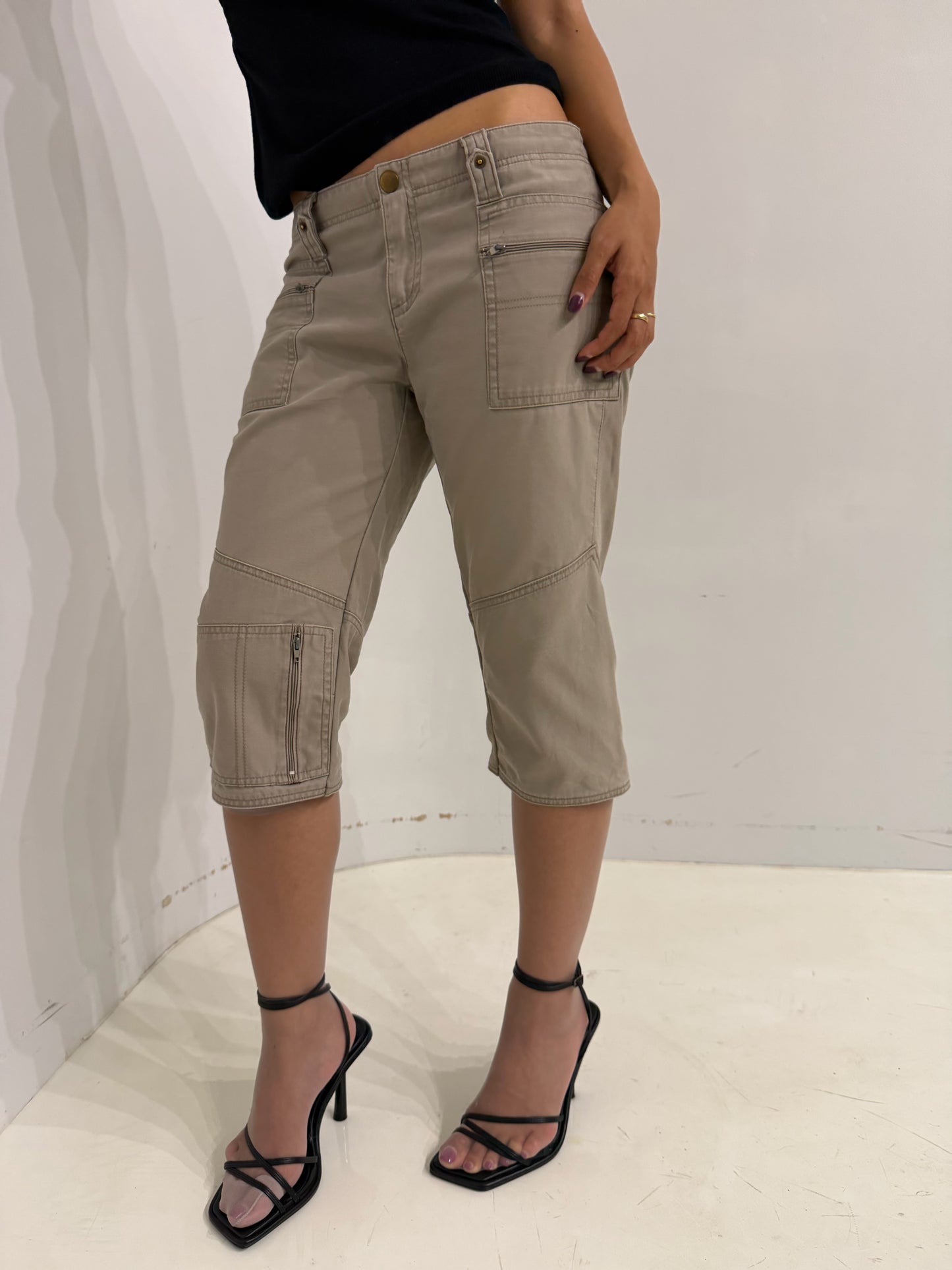 GUESS JEANS beige shorts