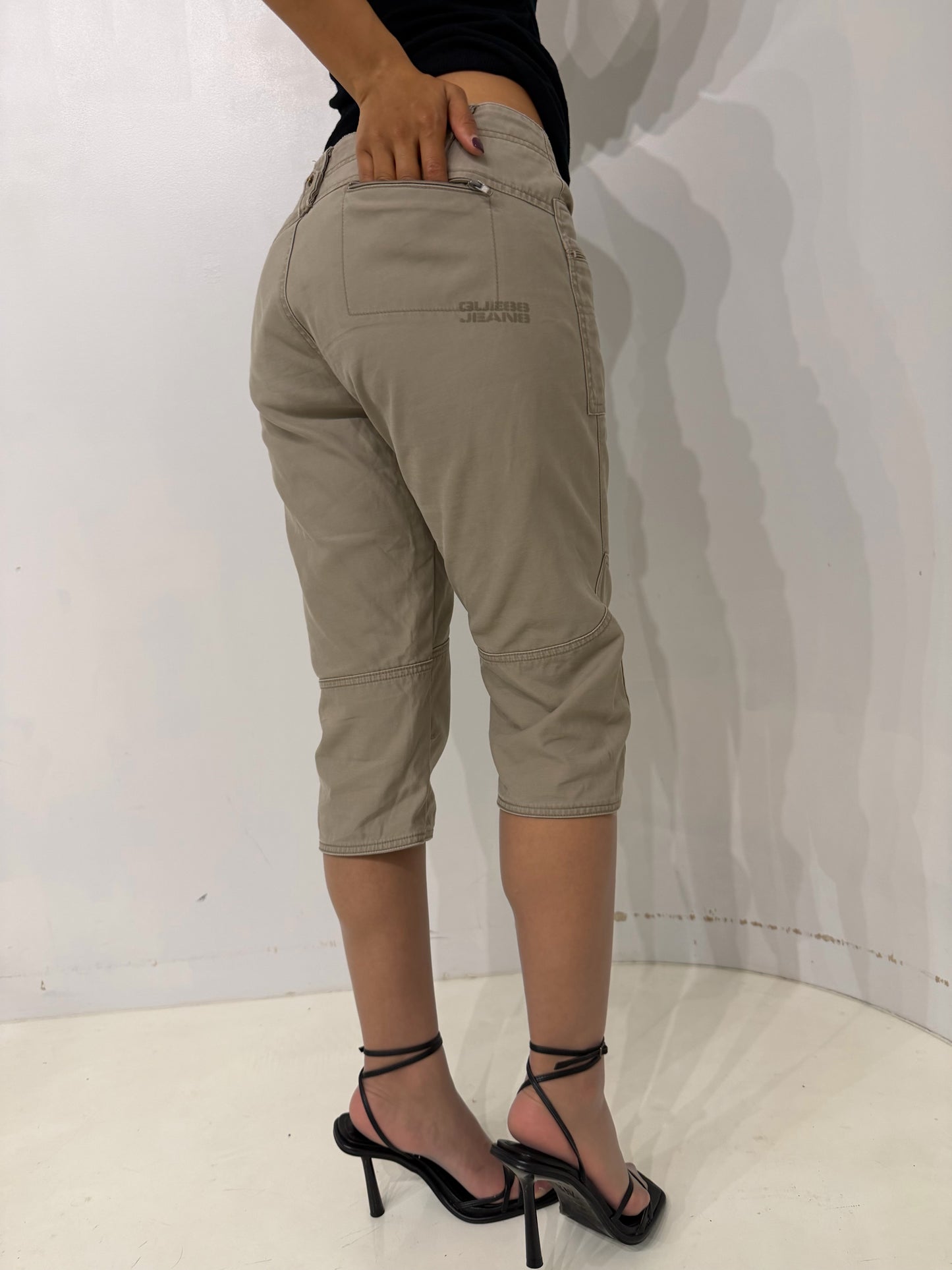 GUESS JEANS beige shorts