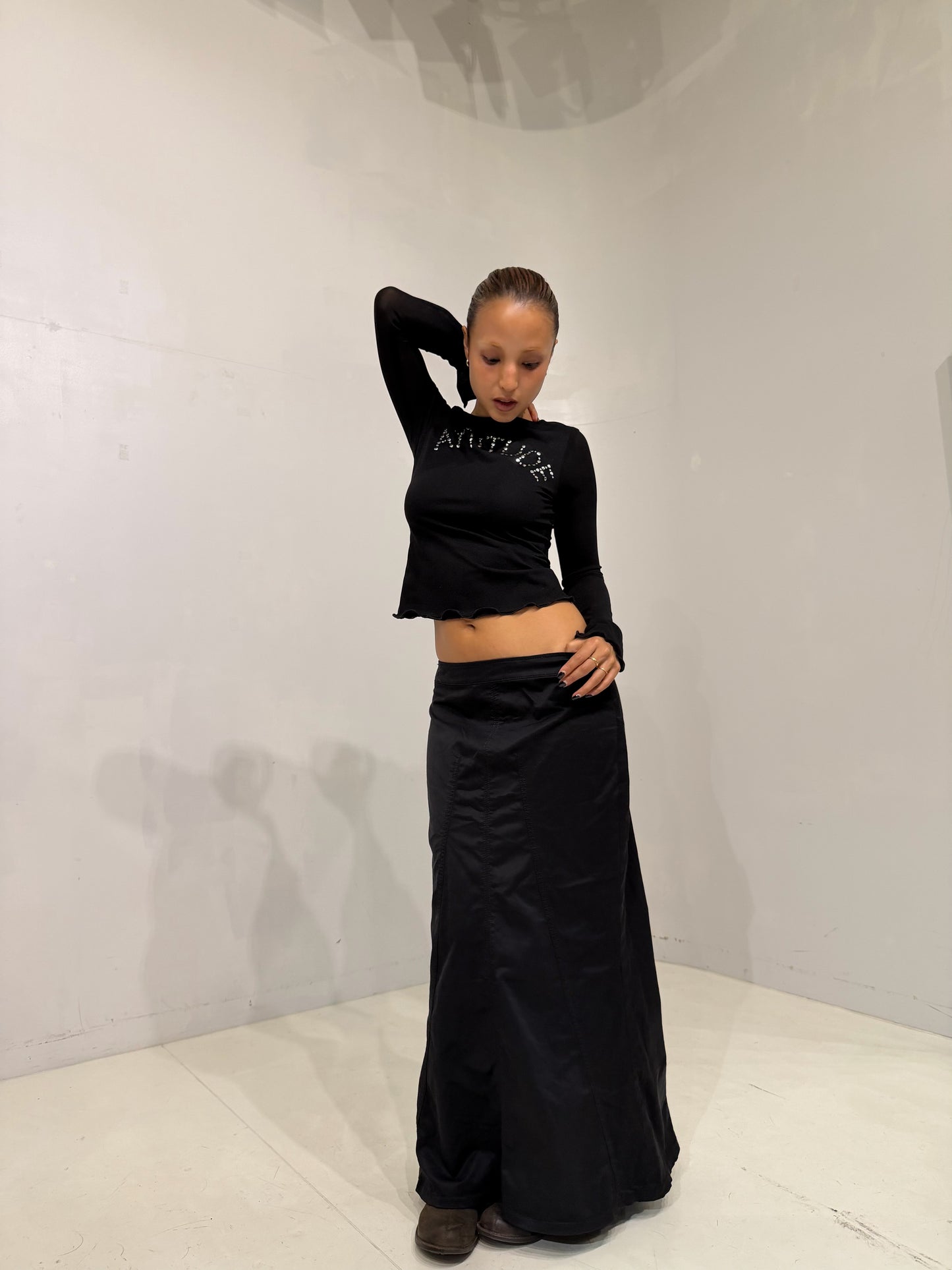 black tight skirt