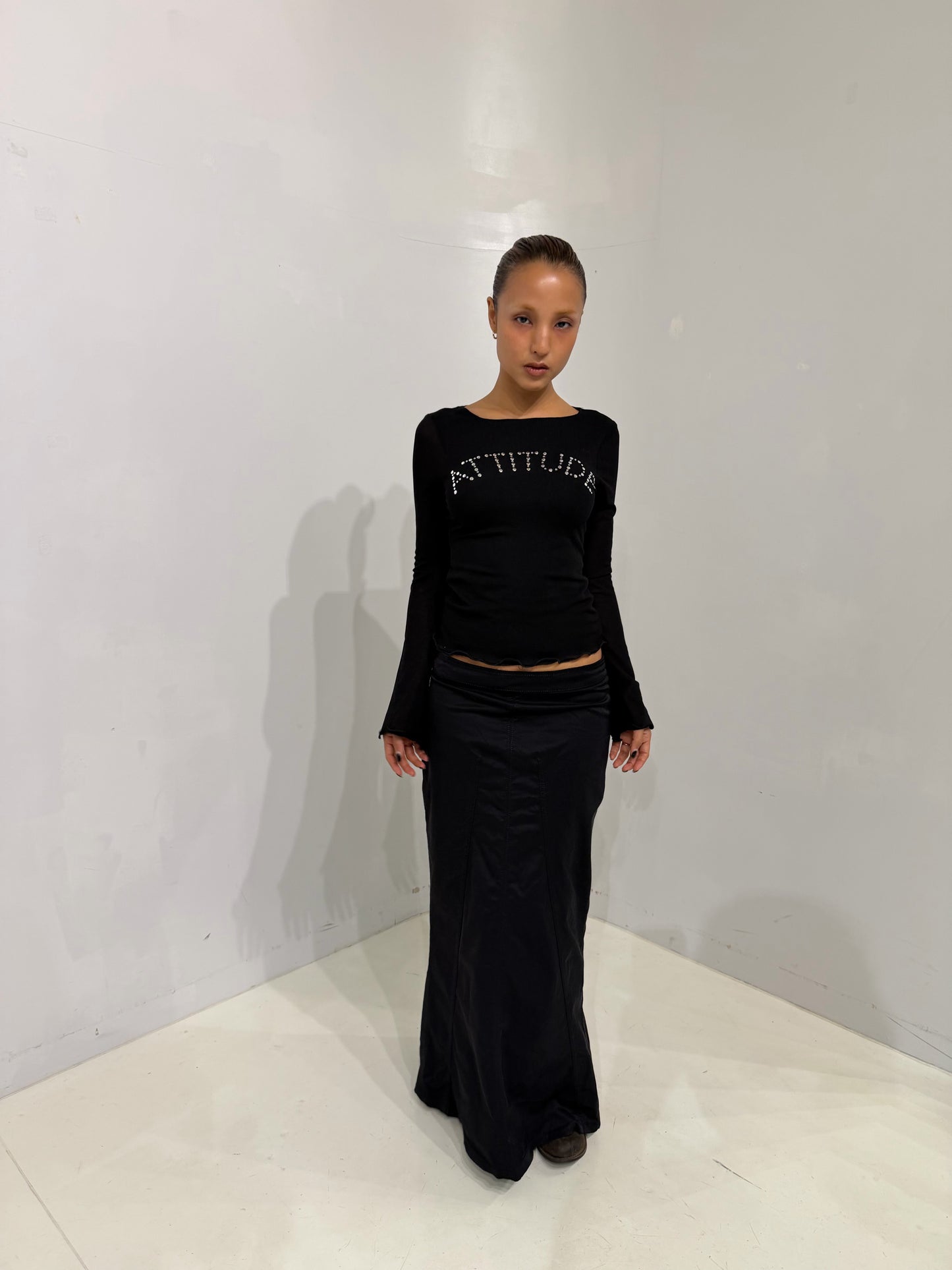 black tight skirt