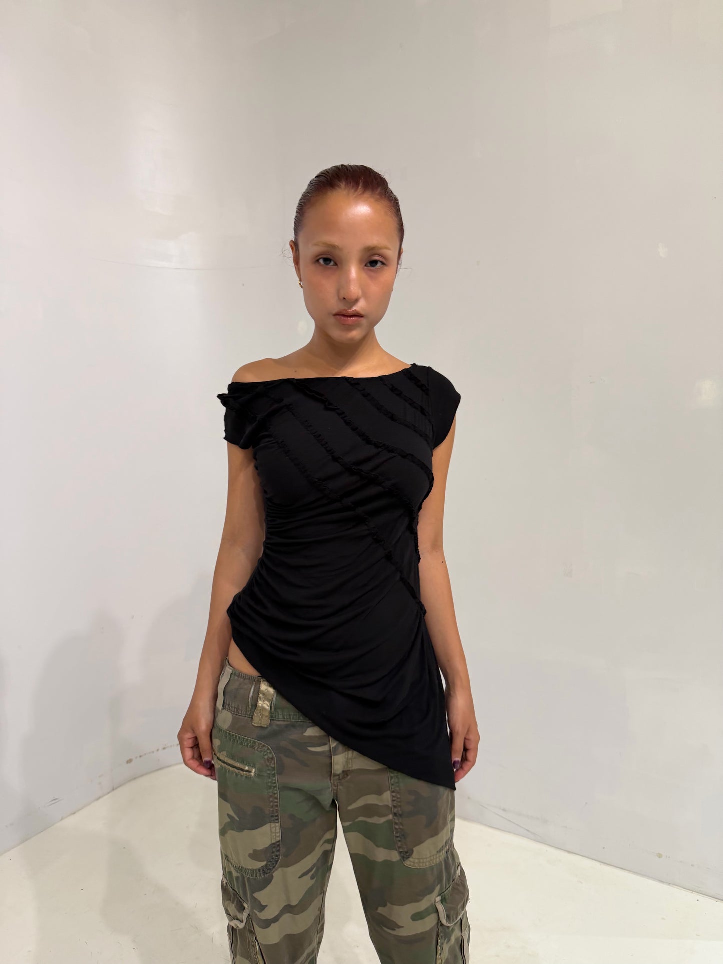 asymmetry black sleeveless top