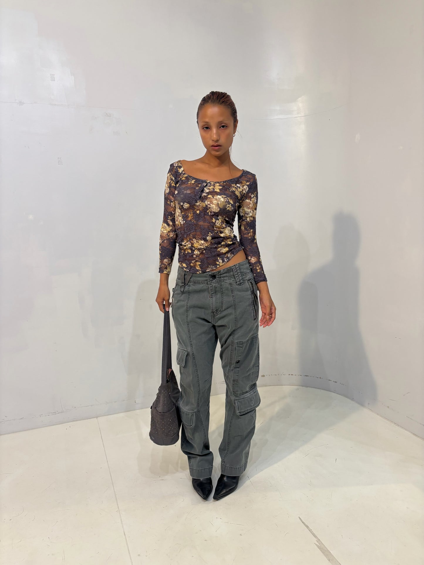 khaki cargo pants